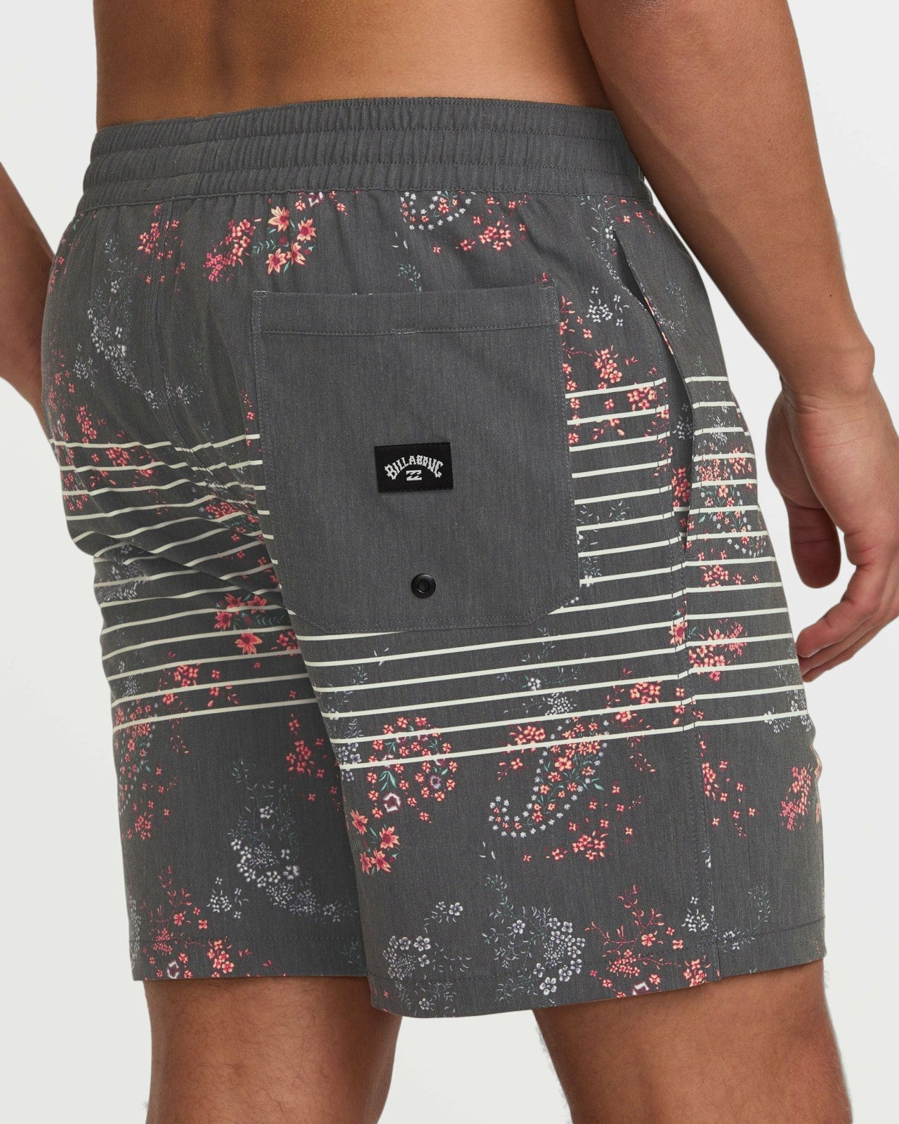 Sundays Laybacks 17" Trunks | Stealth Billabong