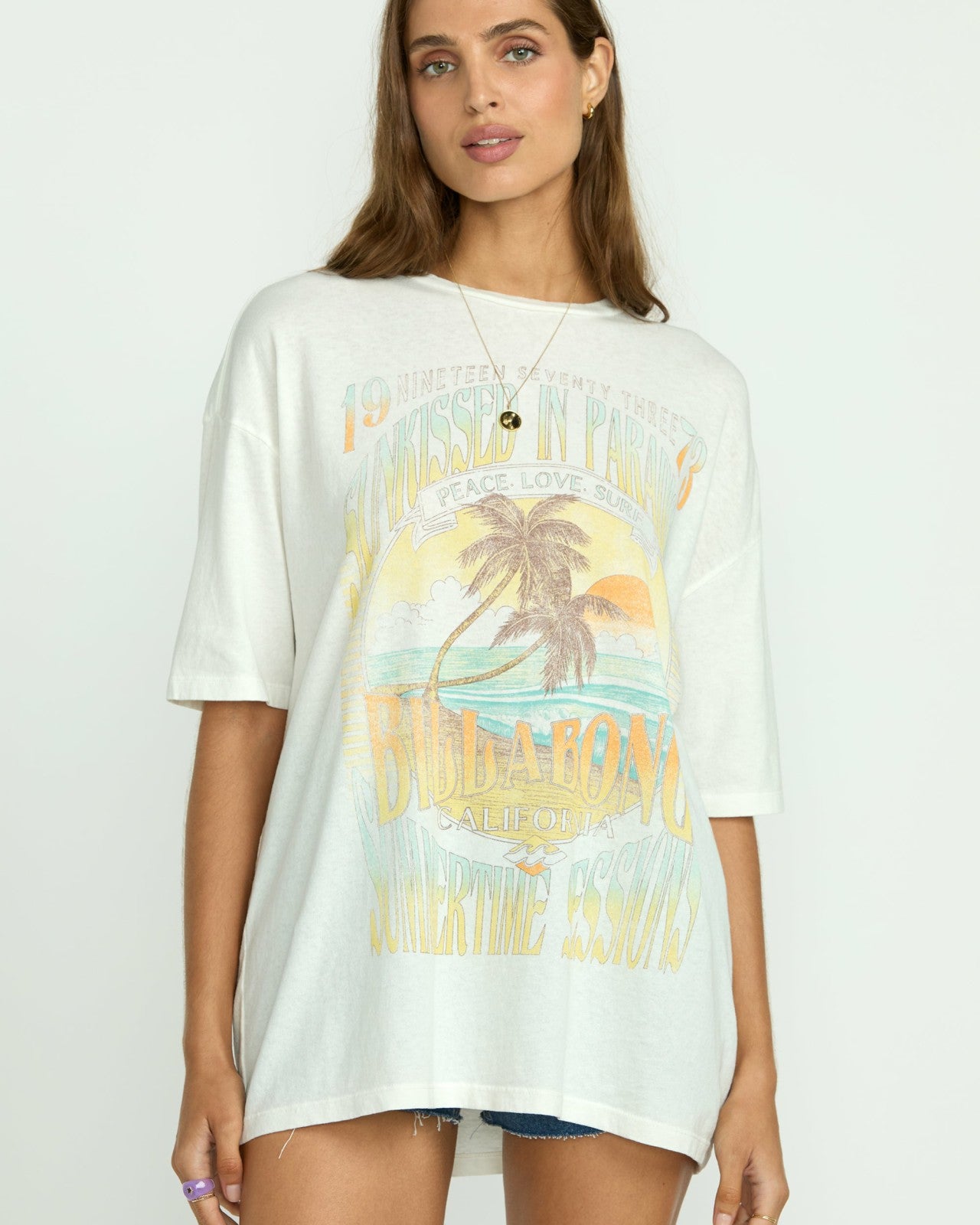 Sunset Mindset Tee | Salt Crystal Billabong