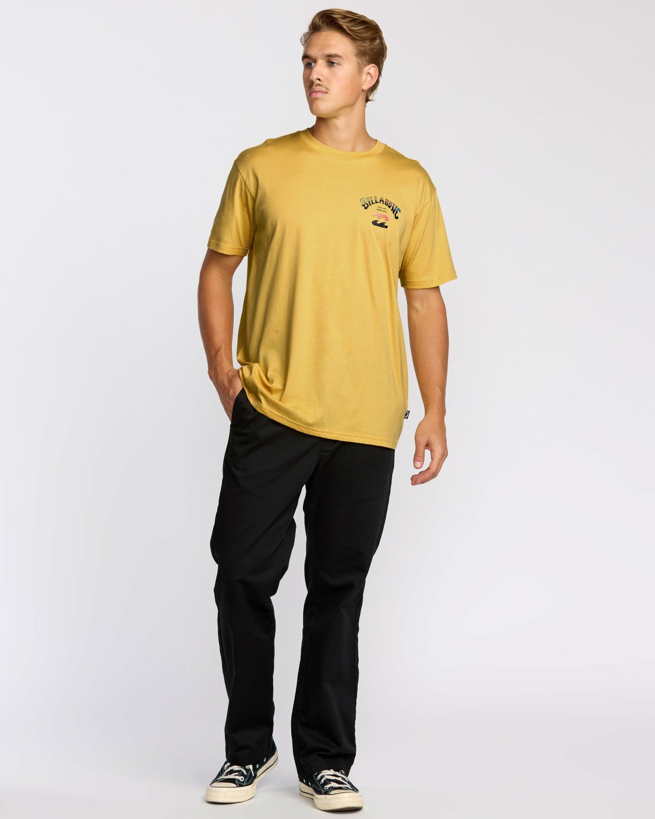 Arch Fade Premium Short Sleeve T-Shirt | Dust Yellow Billabong