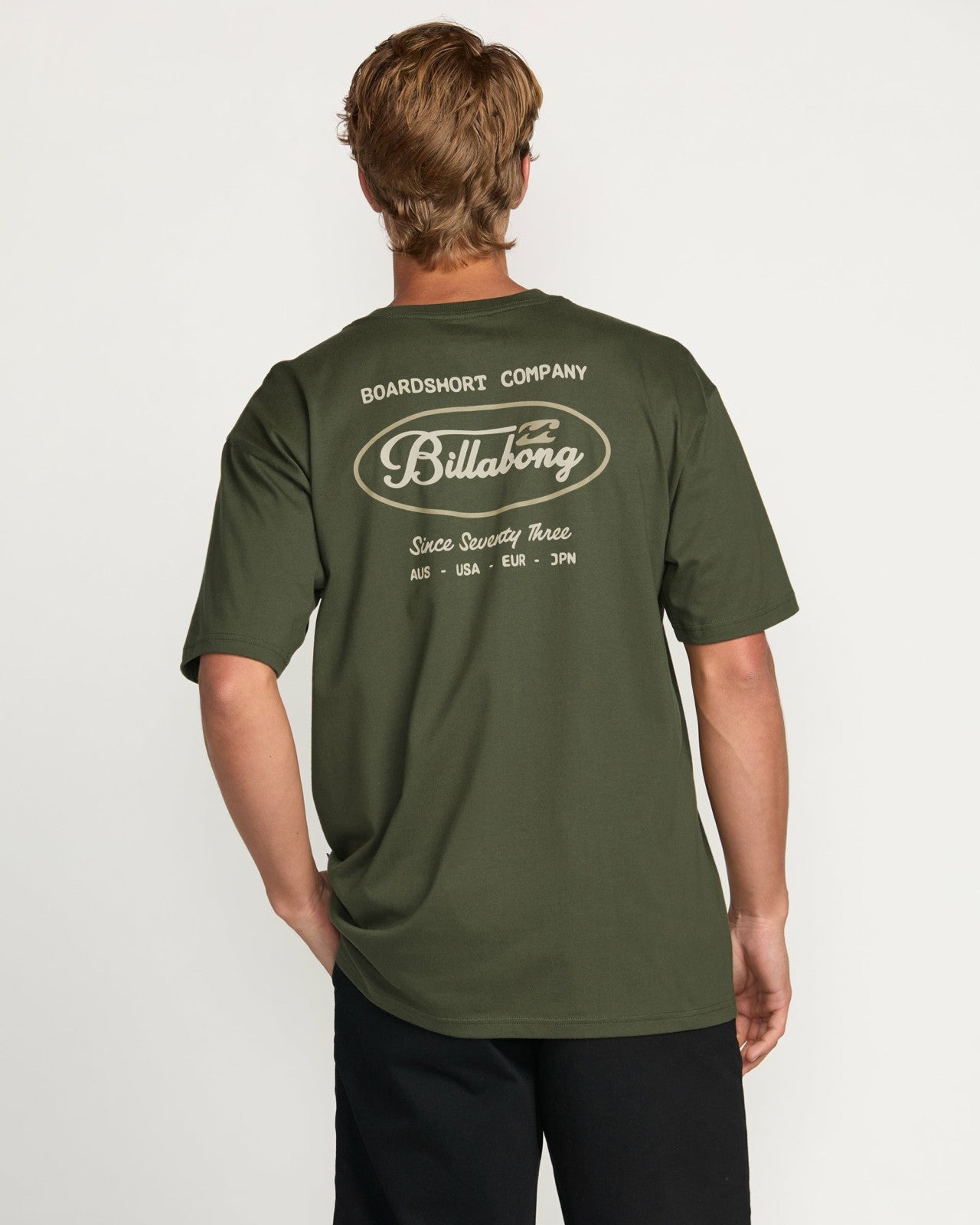 Bad Dog Pocket Regular Tee | Olive Billabong