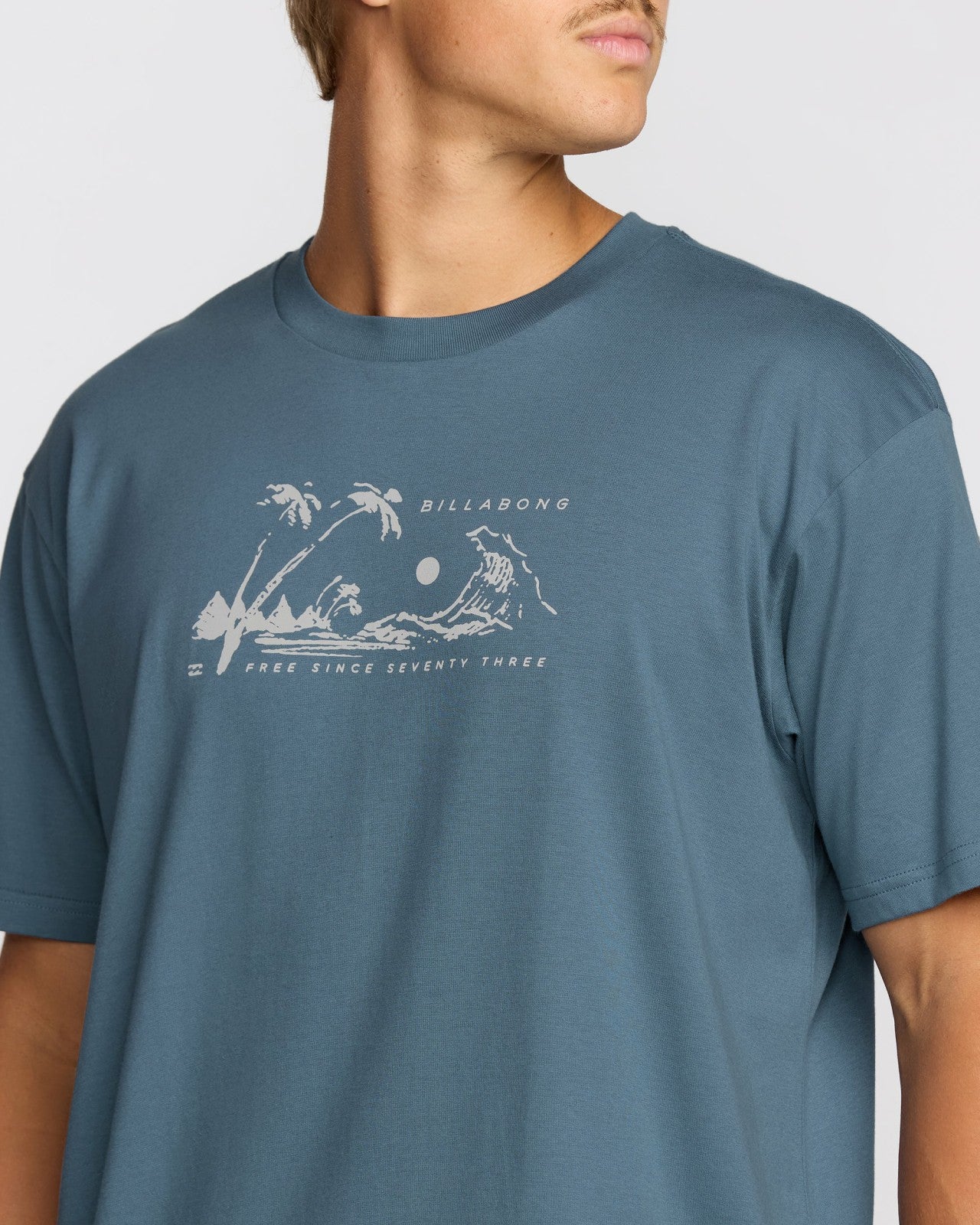 Beach Club Premium Short Sleeve T-Shirt | Steel Blue Billabong