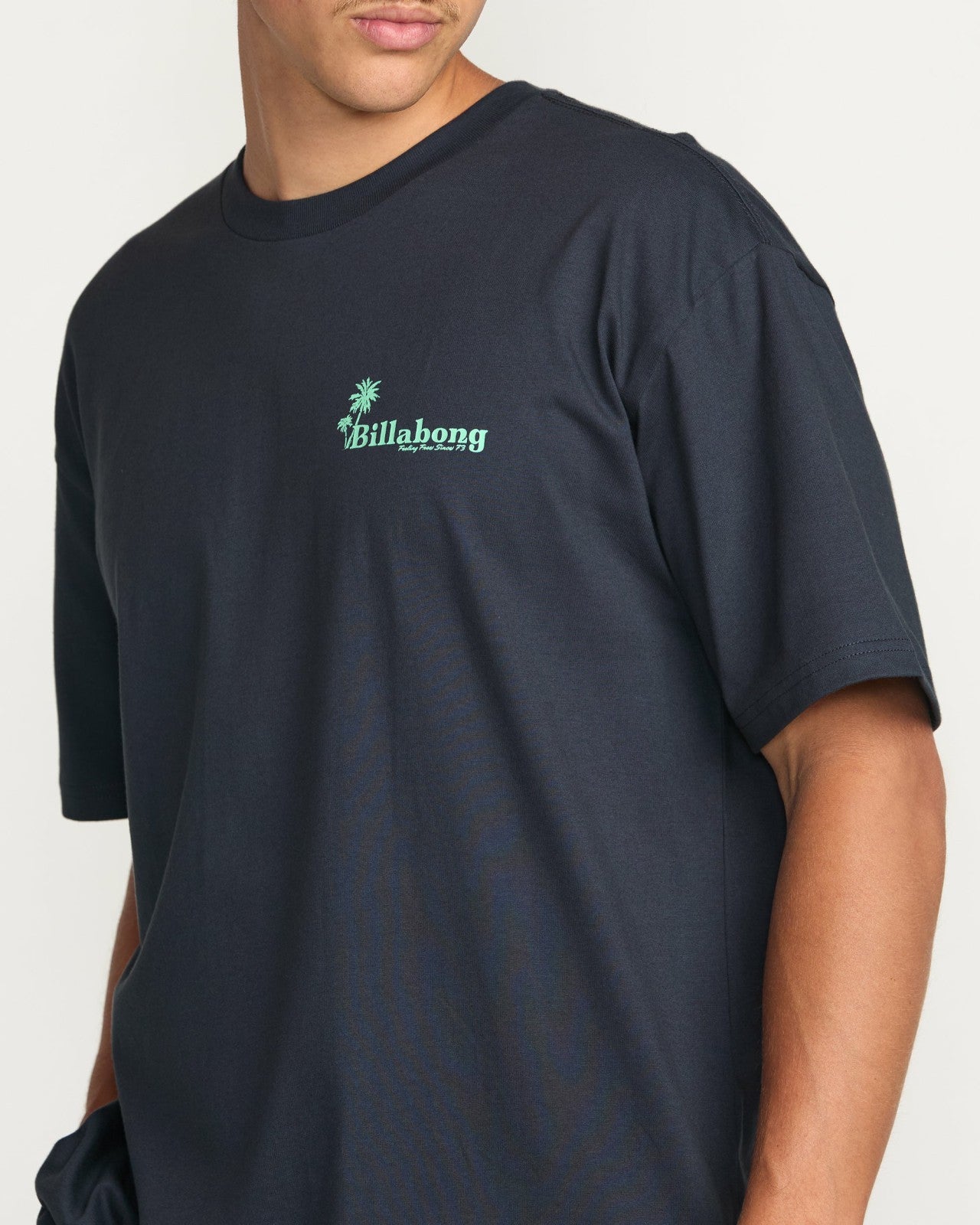 Checking In Regular Tee | Aged Indigo Billabong