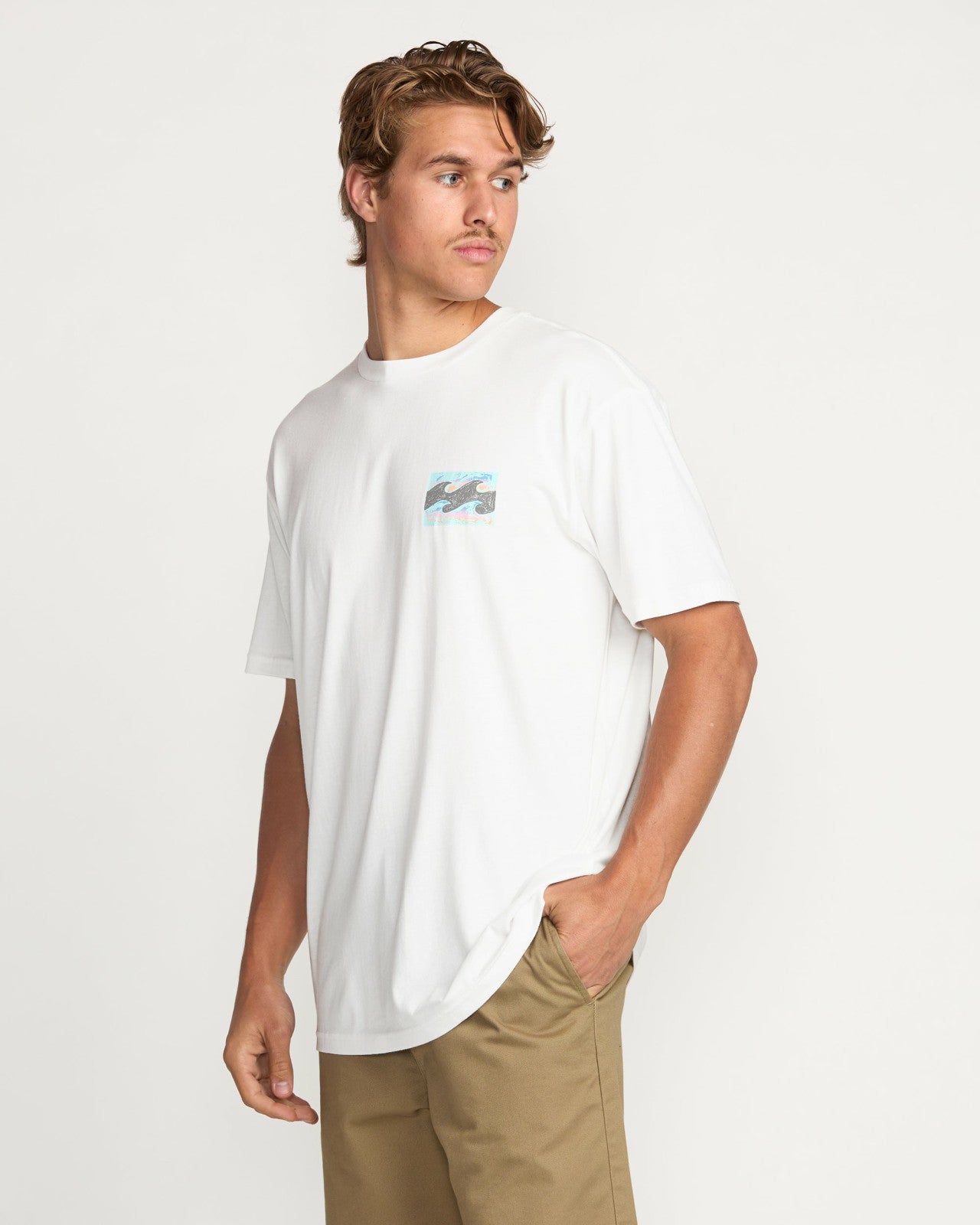 Crayon Wave Premium Tee | Off White Billabong