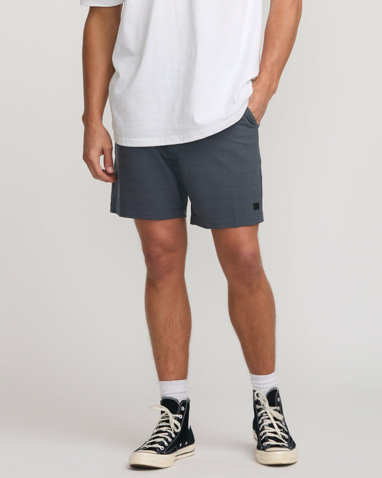 Crossfire Submersible 17" Hybrid Shorts | Aged Indigo Billabong