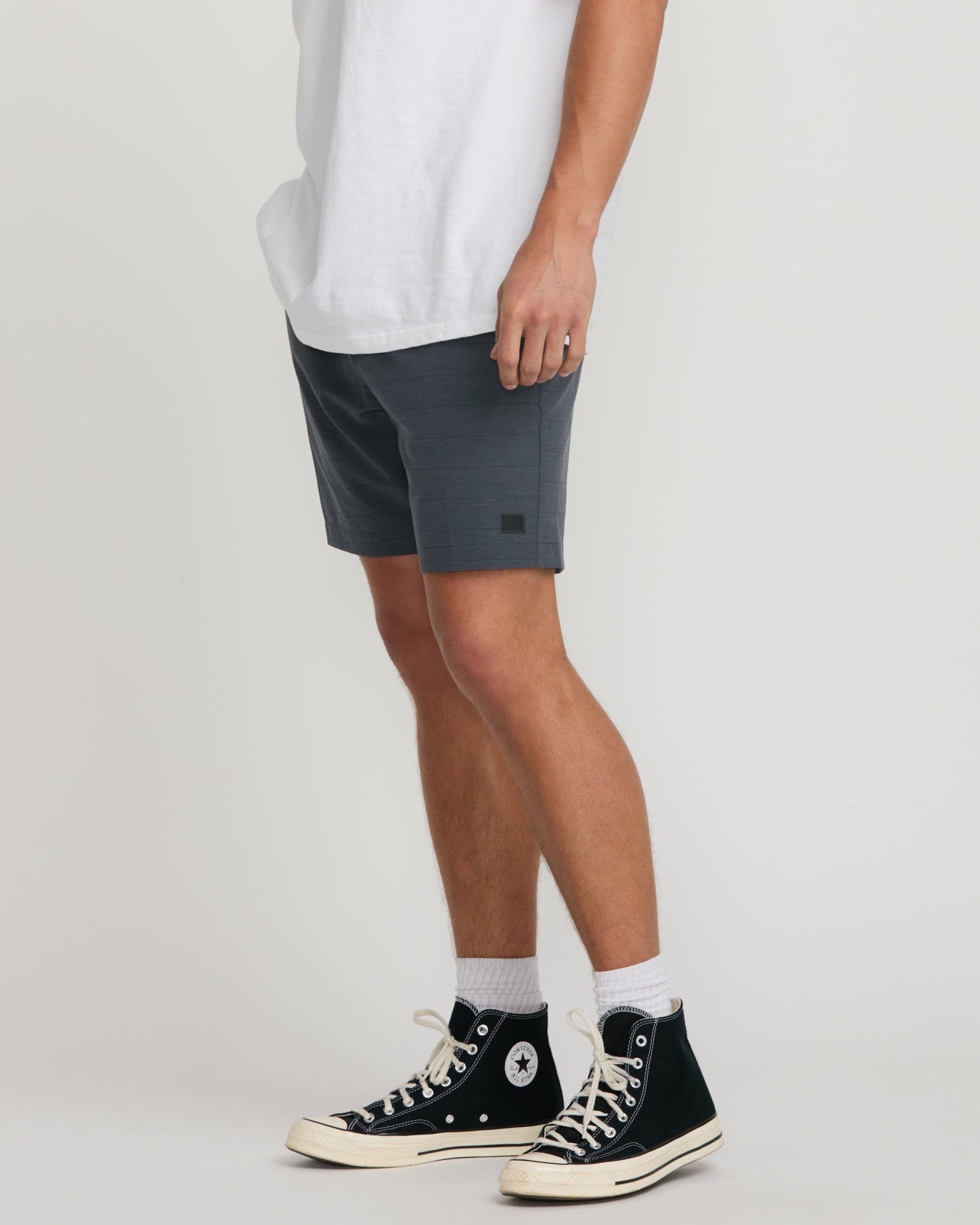 Crossfire Submersible 17" Hybrid Shorts | Aged Indigo Billabong