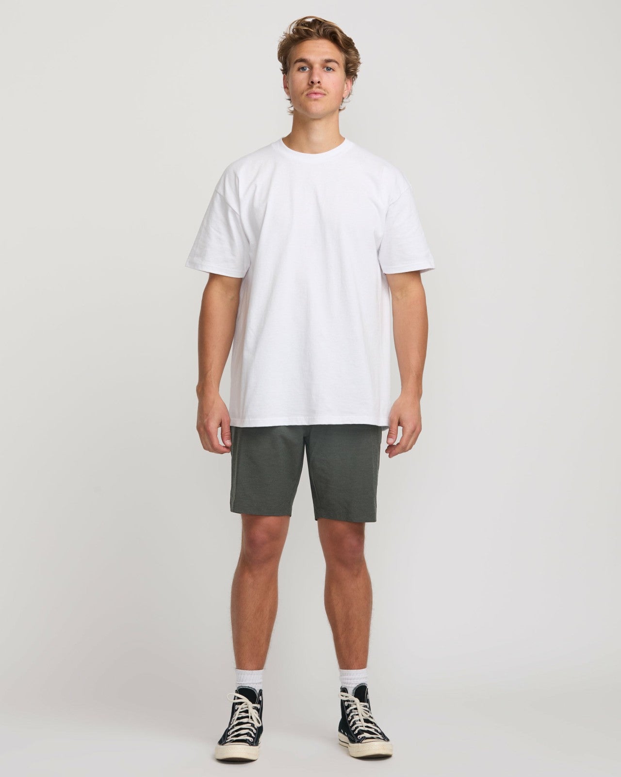 Crossfire Submersible 19" Hybrid Shorts | Asphalt Billabong