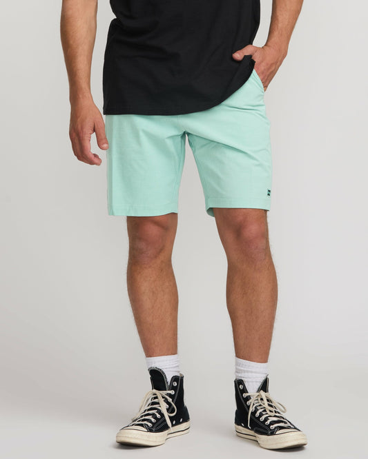 Crossfire Submersible 19" Hybrid Shorts | Bermuda Billabong
