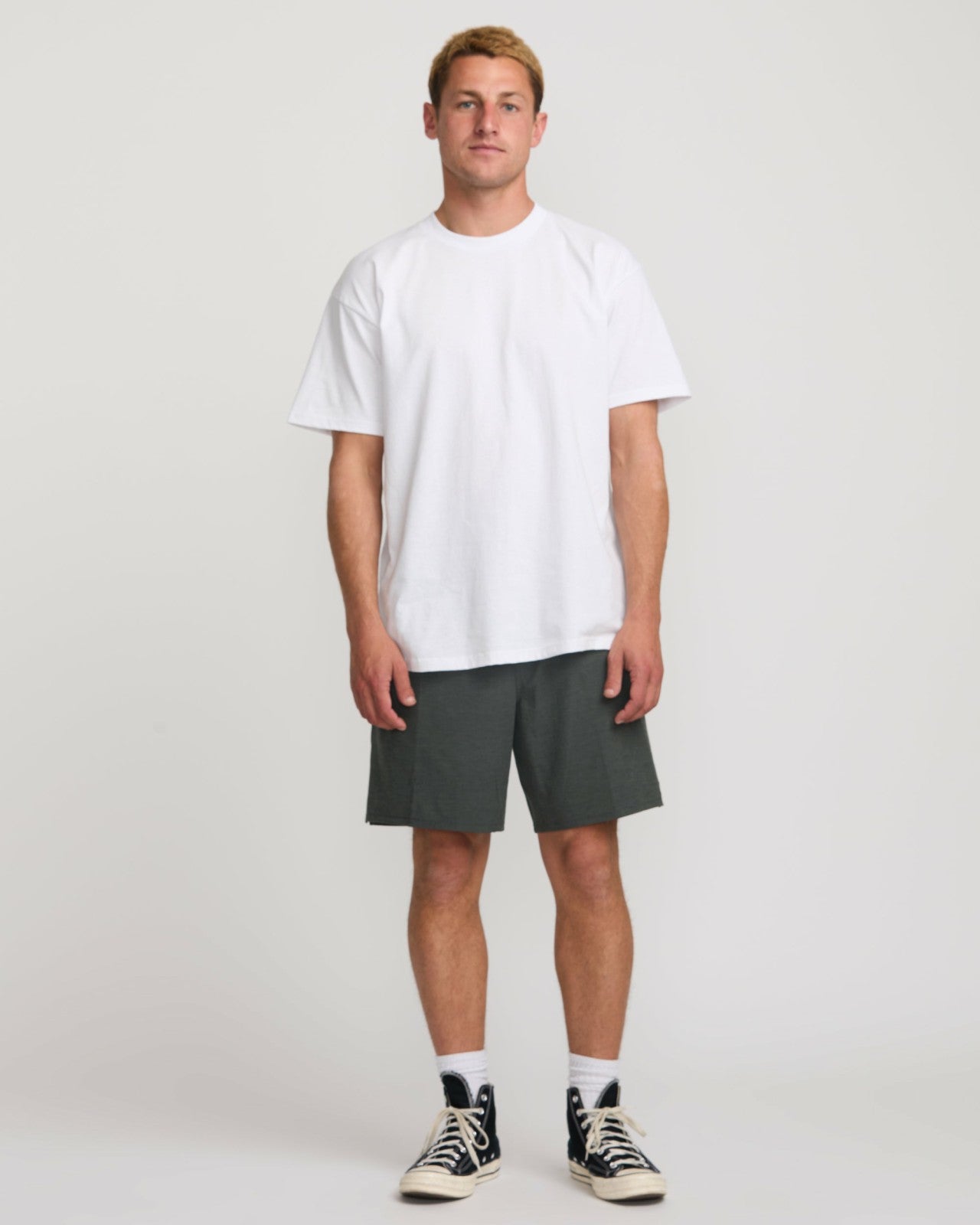 Crossfire Elastic Submersible 18" Hybrid Shorts | Asphalt Billabong