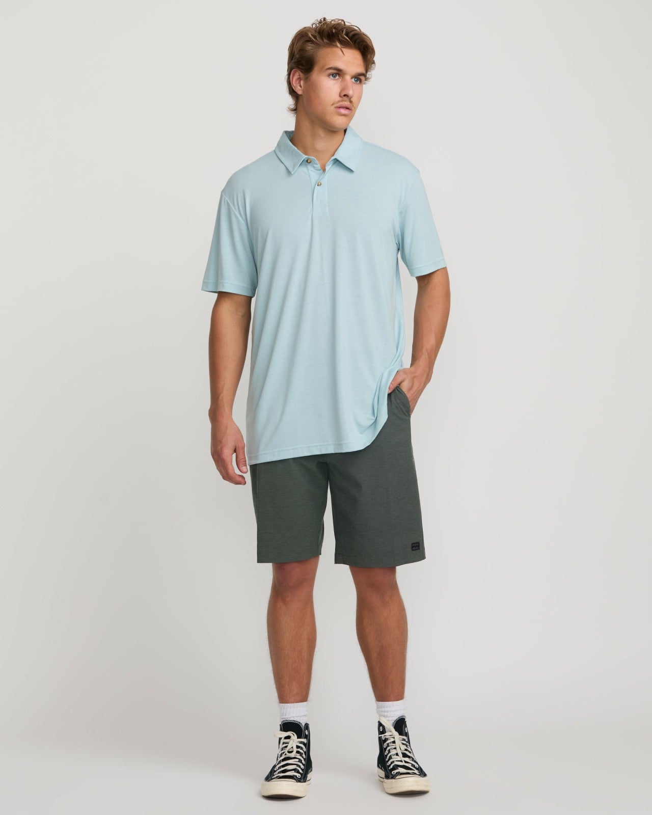 Crossfire Submersible 21" Hybrid Shorts | Asphalt Billabong