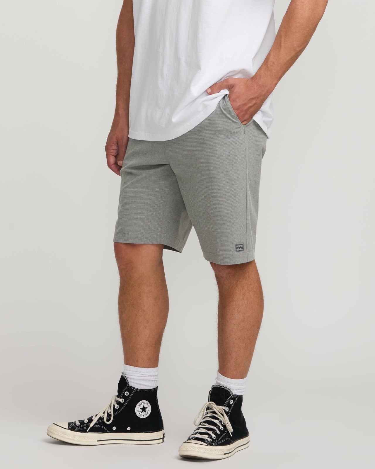 Crossfire Submersible 21" Hybrid Shorts | Gray Billabong
