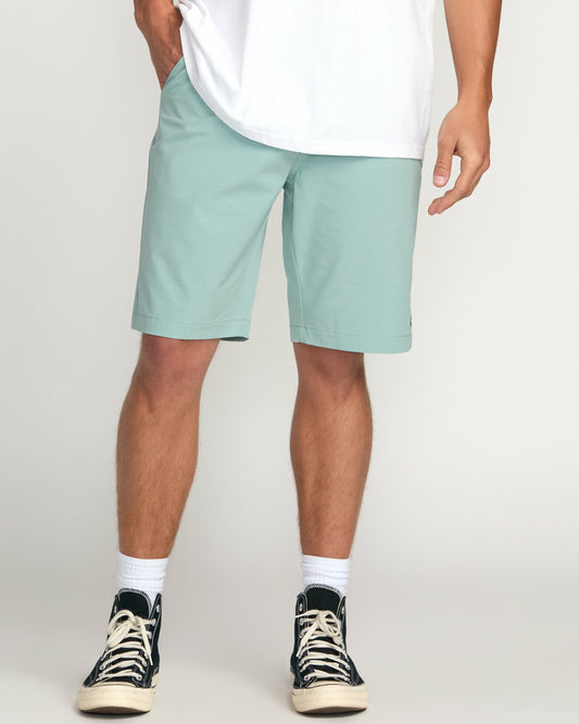 Crossfire Submersible 21" Hybrid Shorts | Seafoam Billabong