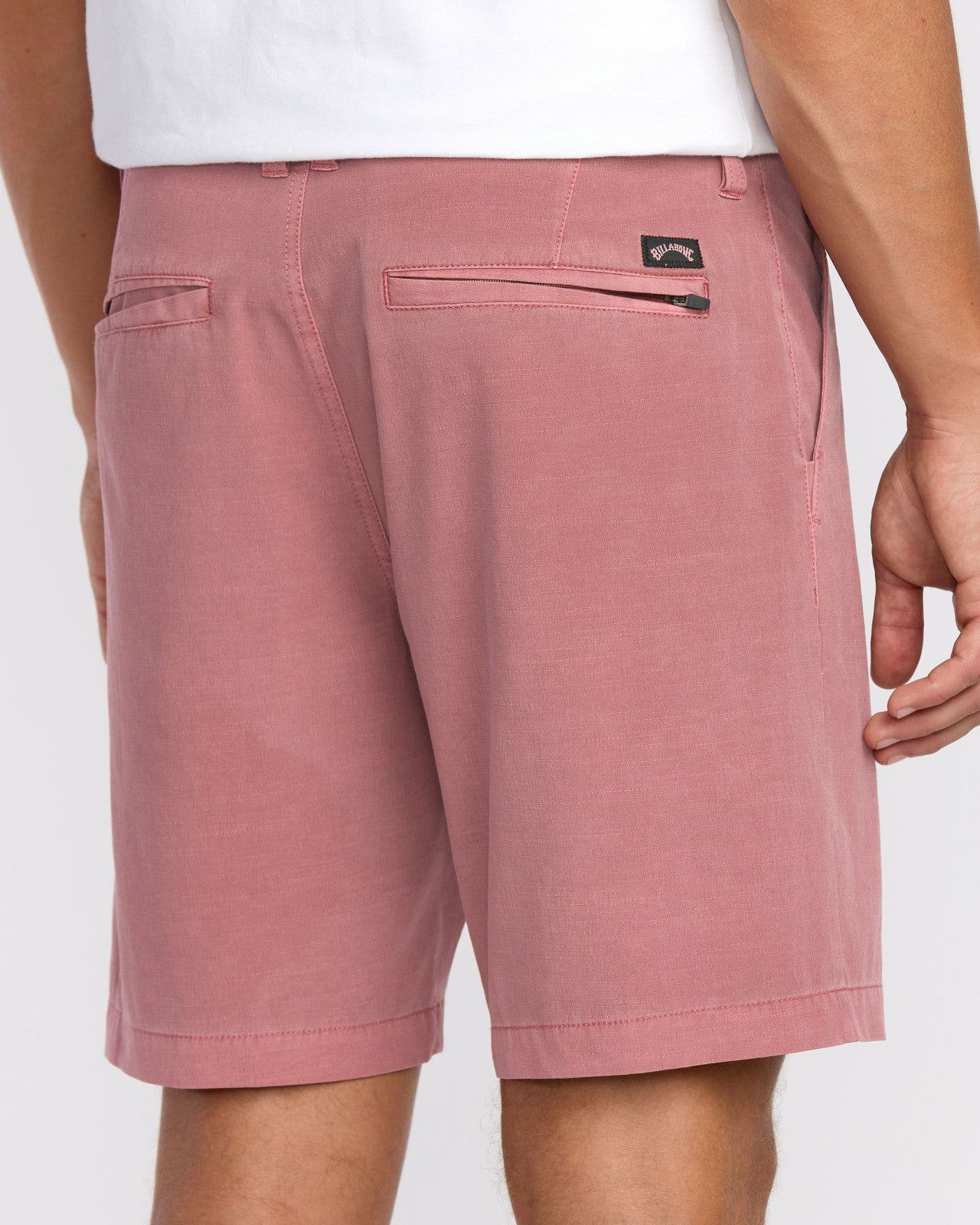 Crossfire Wave Wash Submersible 18" Hybrid Shorts | Dusty Rose Billabong