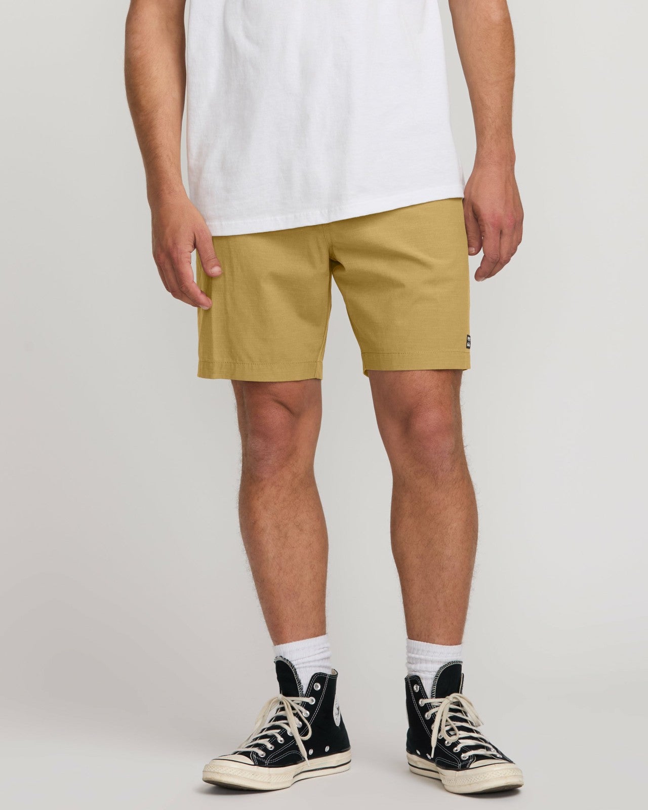 Crossfire Wave Wash Submersible 18" Hybrid Shorts | Khaki Billabong