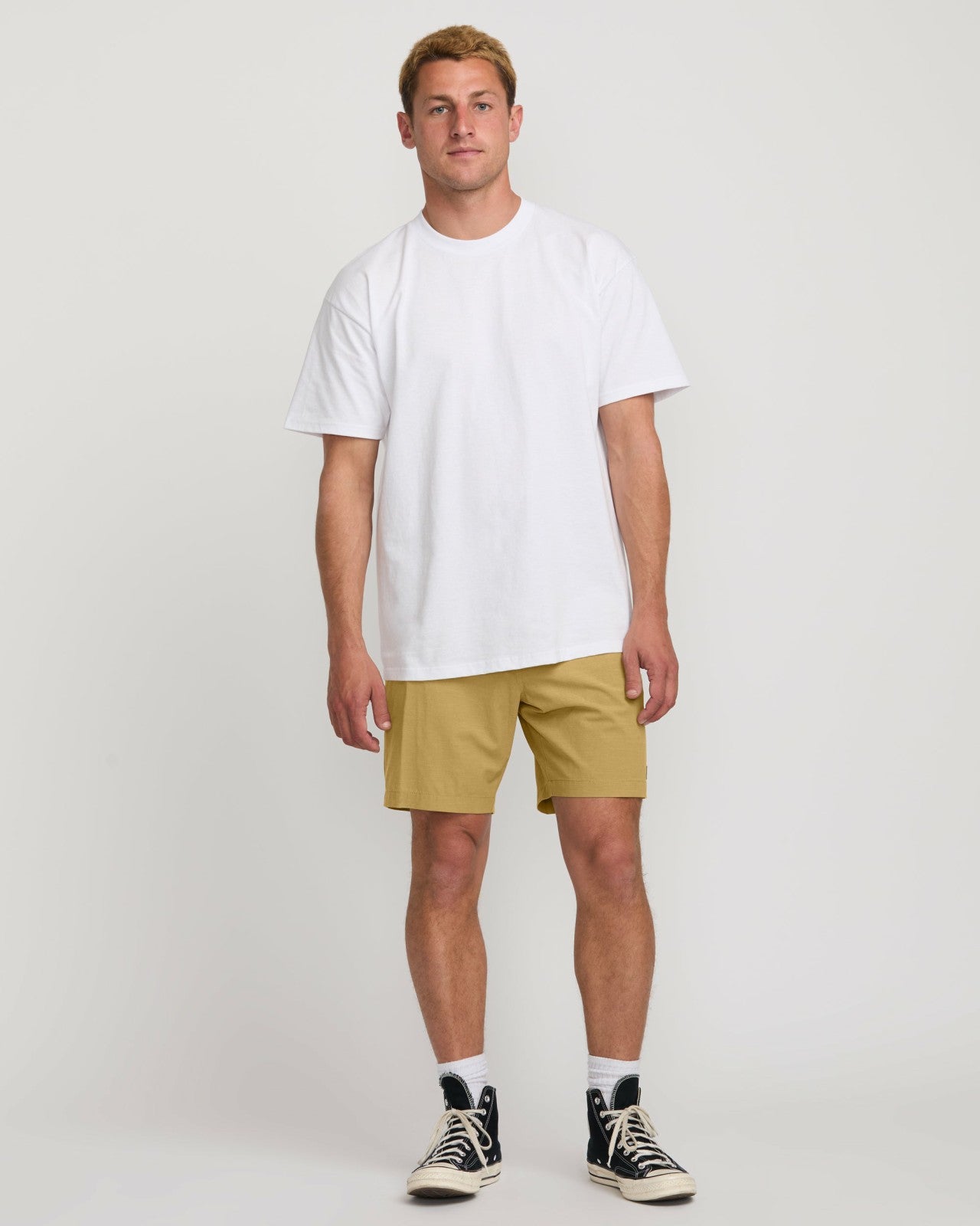 Crossfire Wave Wash Submersible 18" Hybrid Shorts | Khaki Billabong