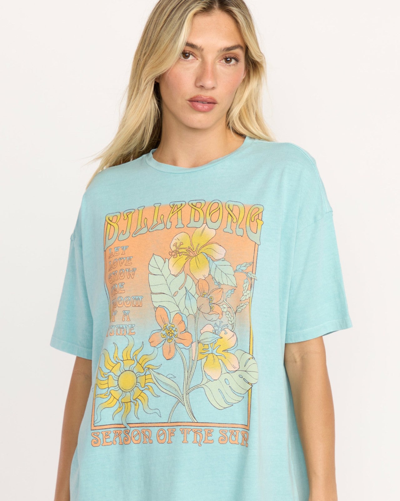 Daylight Blooms Tee | Misty Blue Billabong