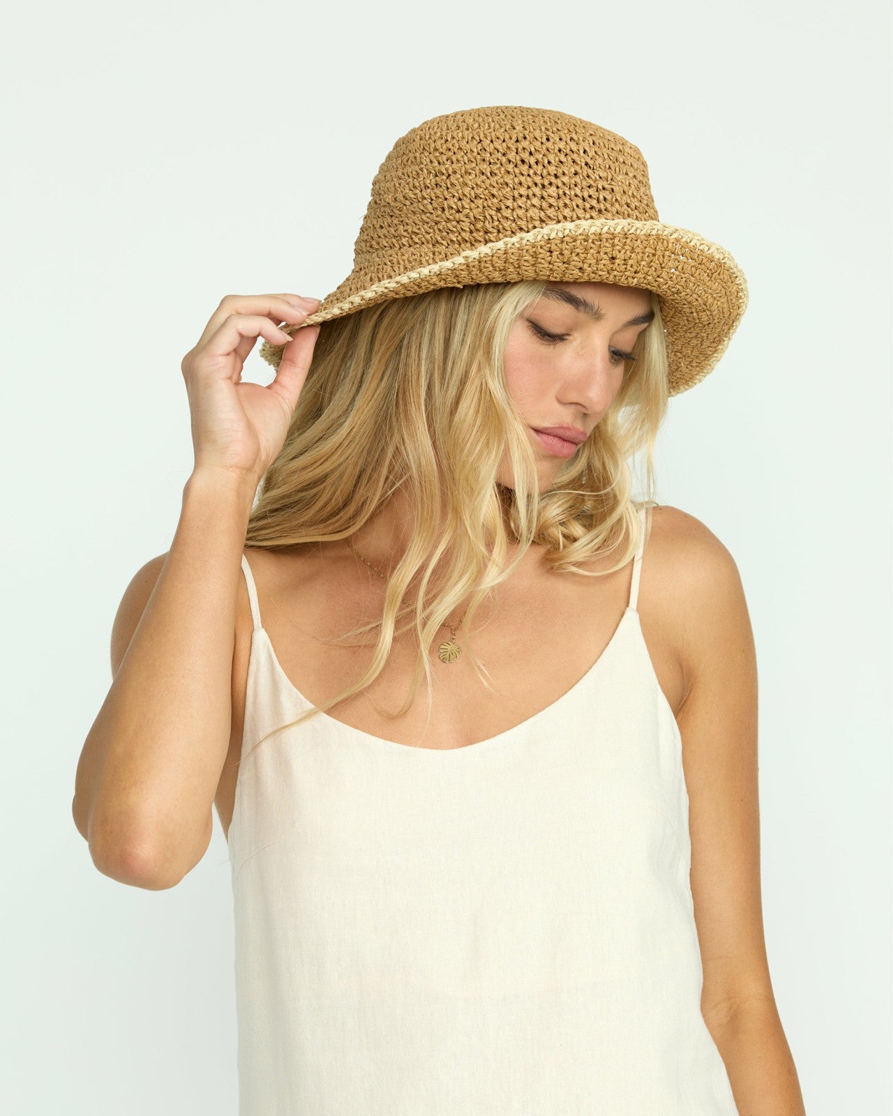 Daylight Packable Bucket Hat | Natural Billabong