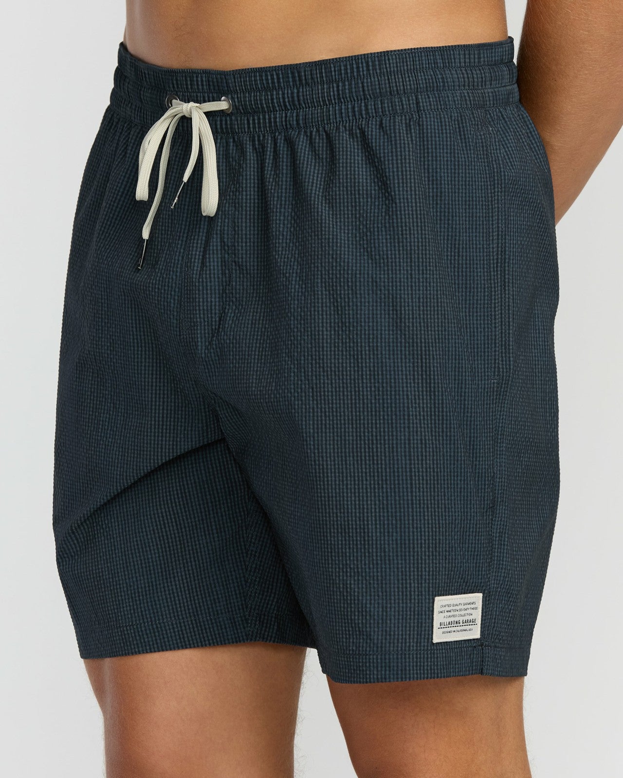 Day Trip Garage Laybacks 16" Trunks | Eclipse Billabong