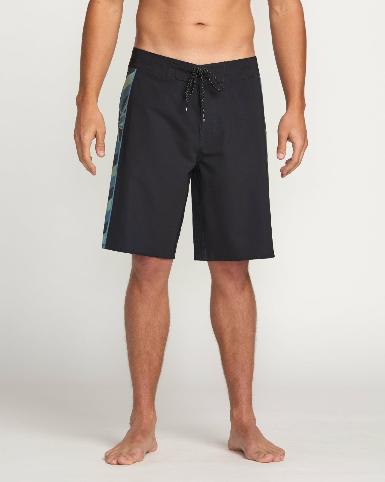 D Bah 20 Hi Pro Performance 19" Boardshorts | Washed Black Billabong