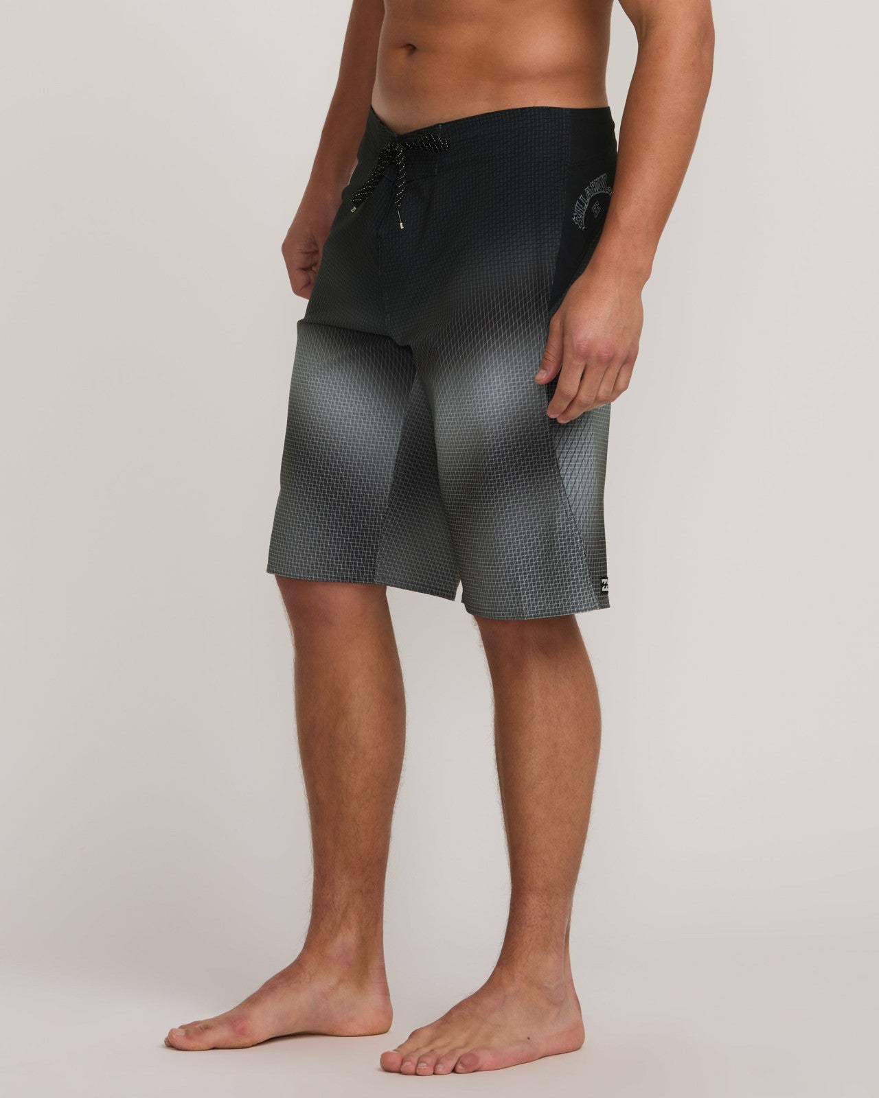 Fluid Pro Performance 21" Boardshorts | Black Billabong