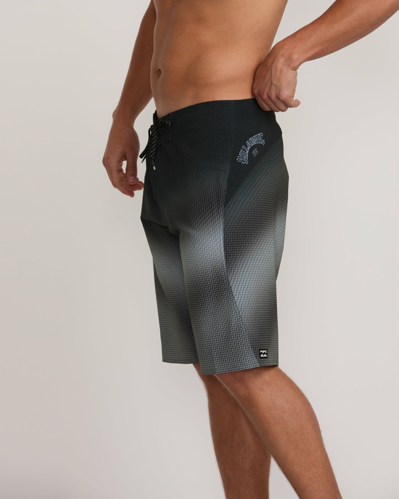 Fluid Pro Performance 21" Boardshorts | Black Billabong
