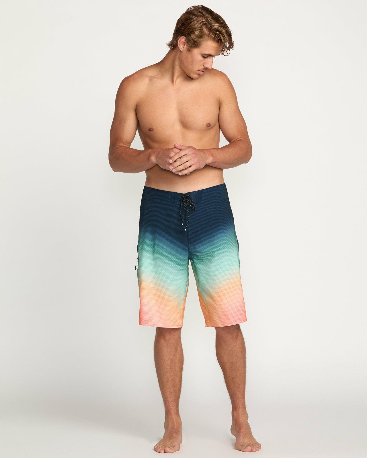 Fluid Pro Performance 21" Boardshorts | Multi Billabong