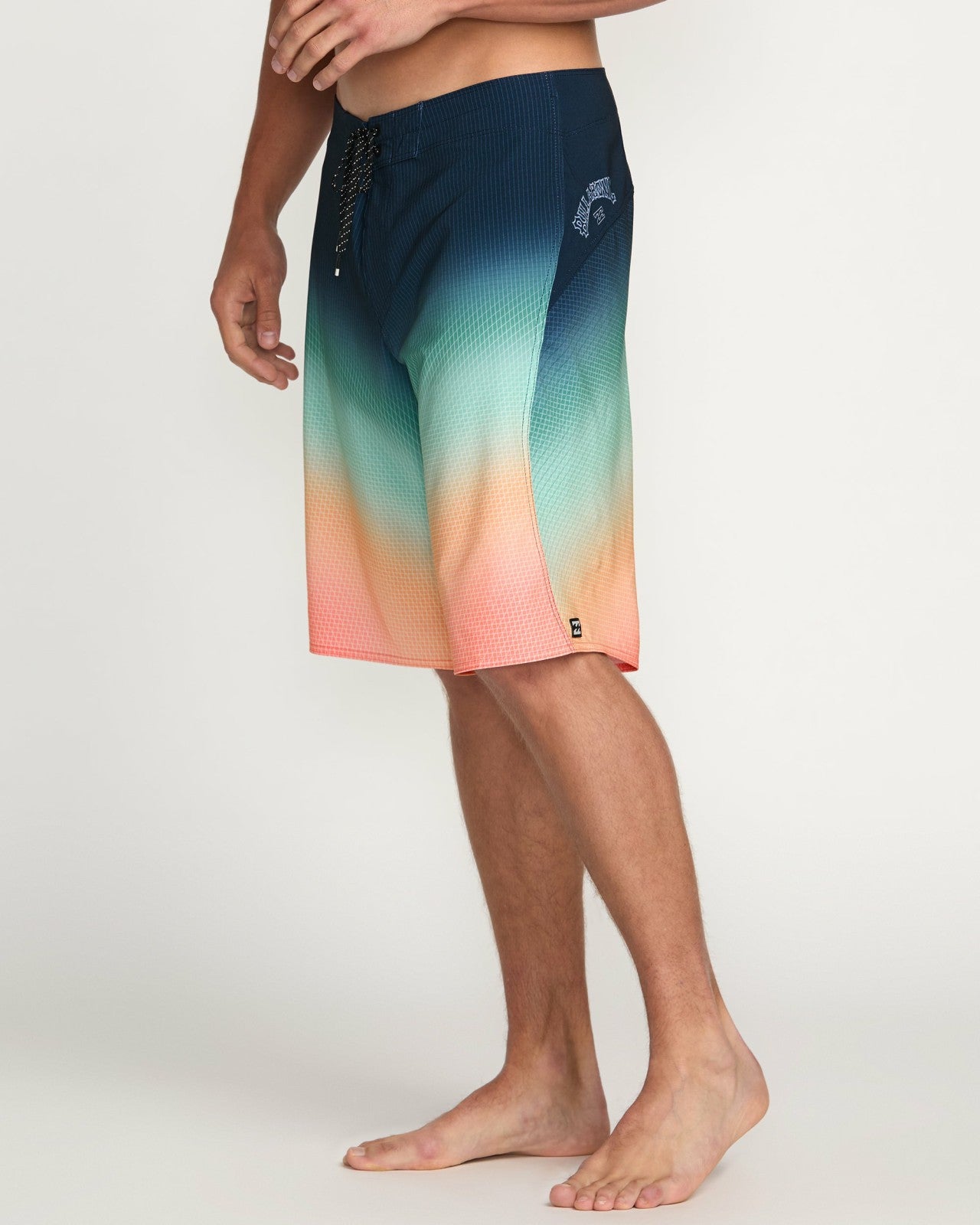 Fluid Pro Performance 21" Boardshorts | Multi Billabong