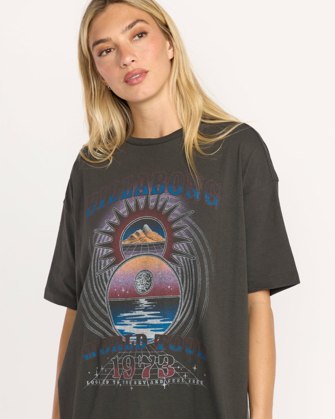 Focus Tour Tee | Off Black Billabong