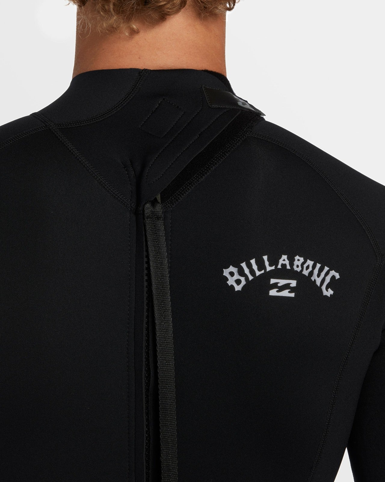 2mm Foil Flatlock Back Zip Short Sleeve Springsuit | Black Billabong