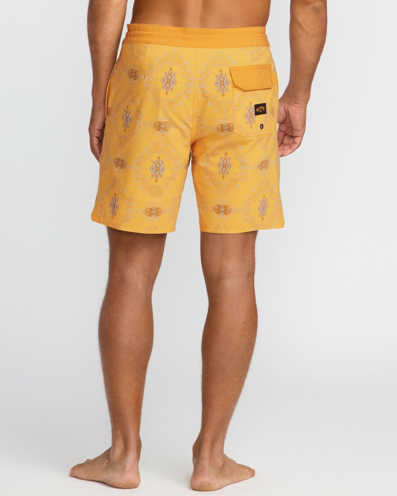 Good Times Lo Tide 18" Boardshorts | Dust Yellow Billabong
