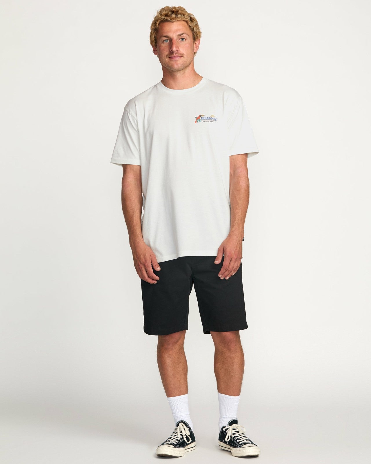 Lounge Premium Tee | Off White Billabong