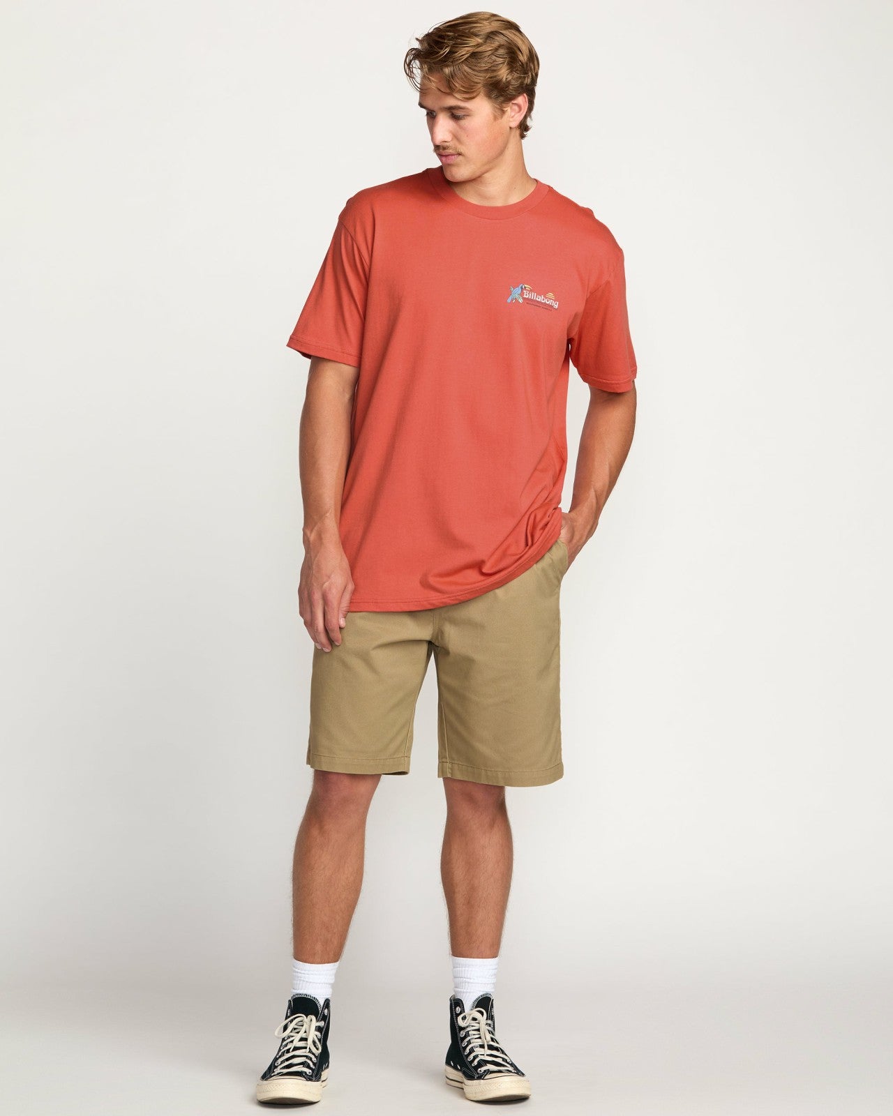 Lounge Premium Tee | Washed Red Billabong