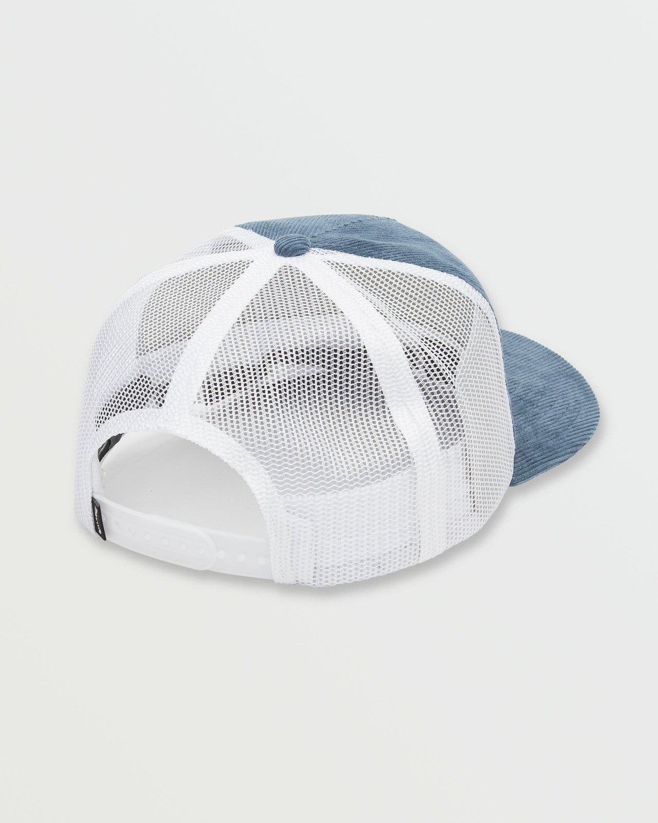 Lounge Trucker Hat | Carolina Blue Billabong