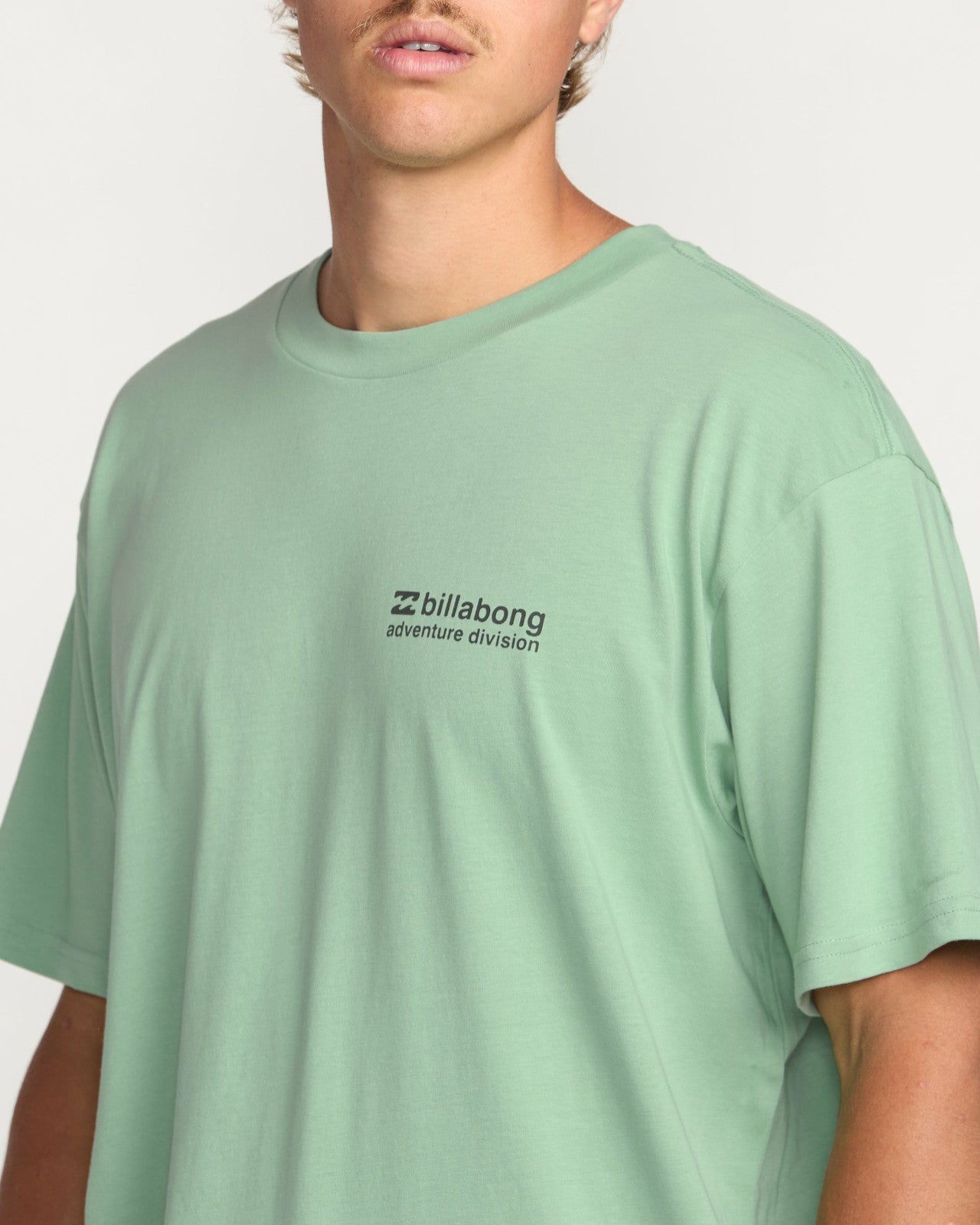 Making Tracks A/Div Tee | Mist Green Billabong