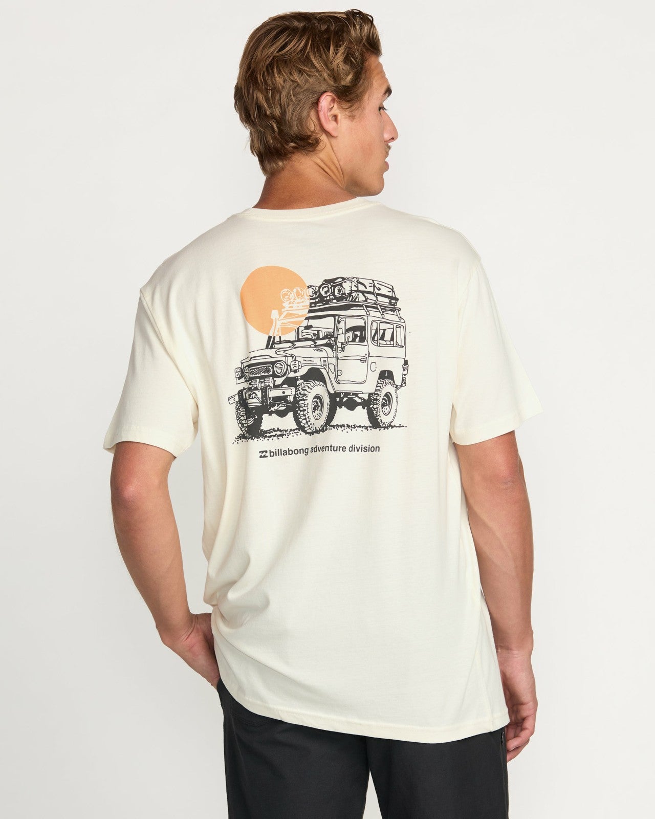Making Tracks A/Div Tee | Off White Billabong