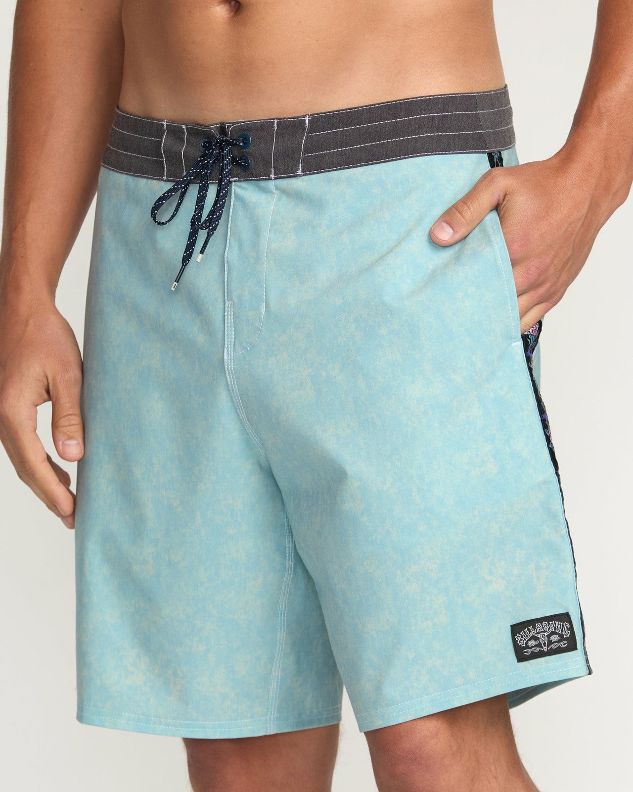Occy Lo Tide Boardshorts | Cloud Blue Billabong