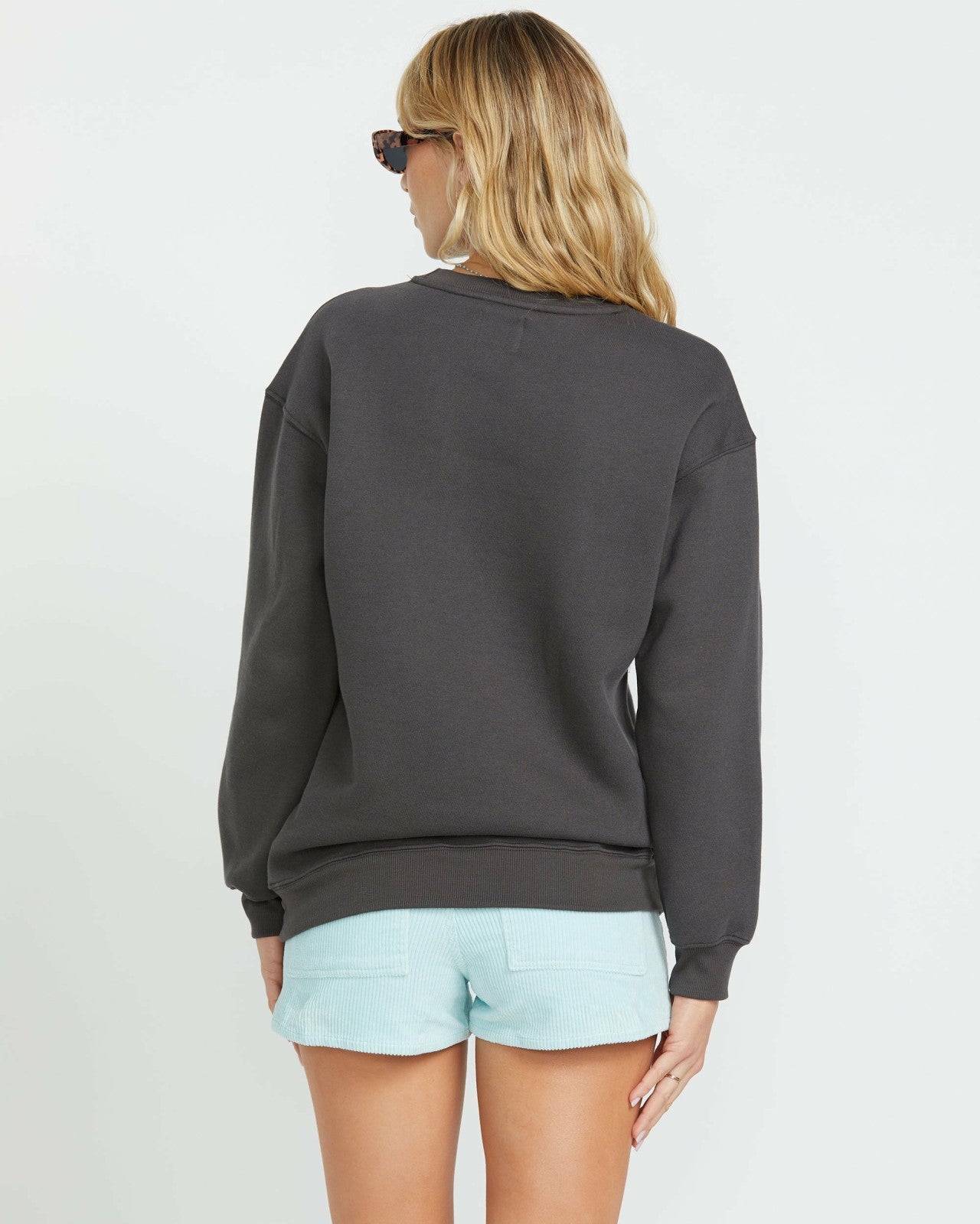 Palm Classics Crew Sweatshirt | Off Black Billabong