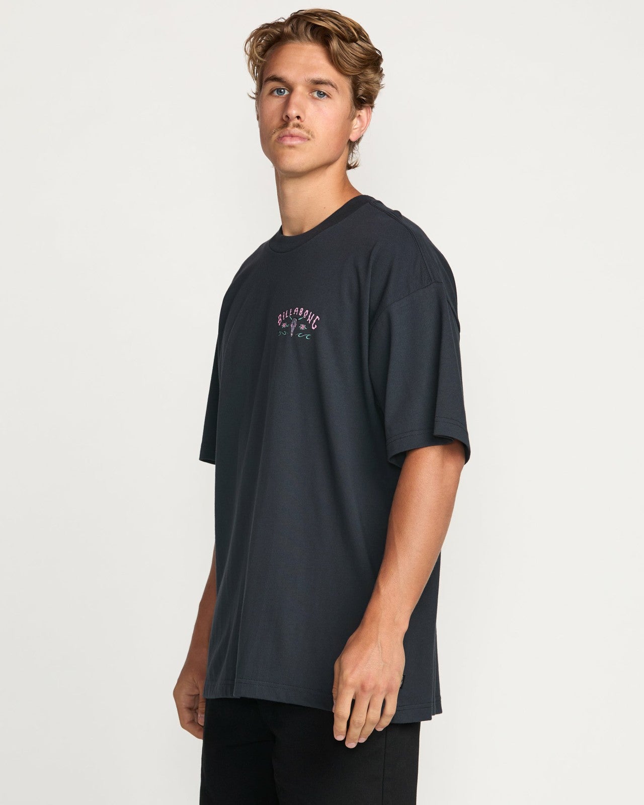 Raging Bull Regular Tee | Washed Black Billabong