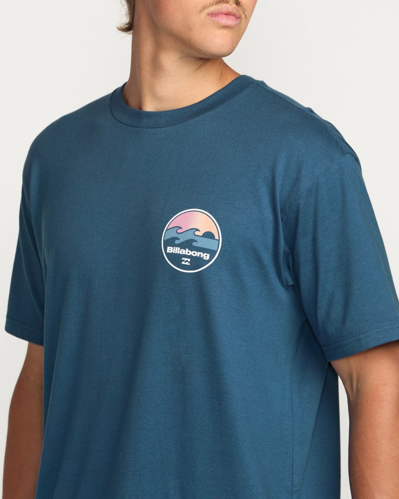 Runner Premium Tee | Deep Blue Billabong