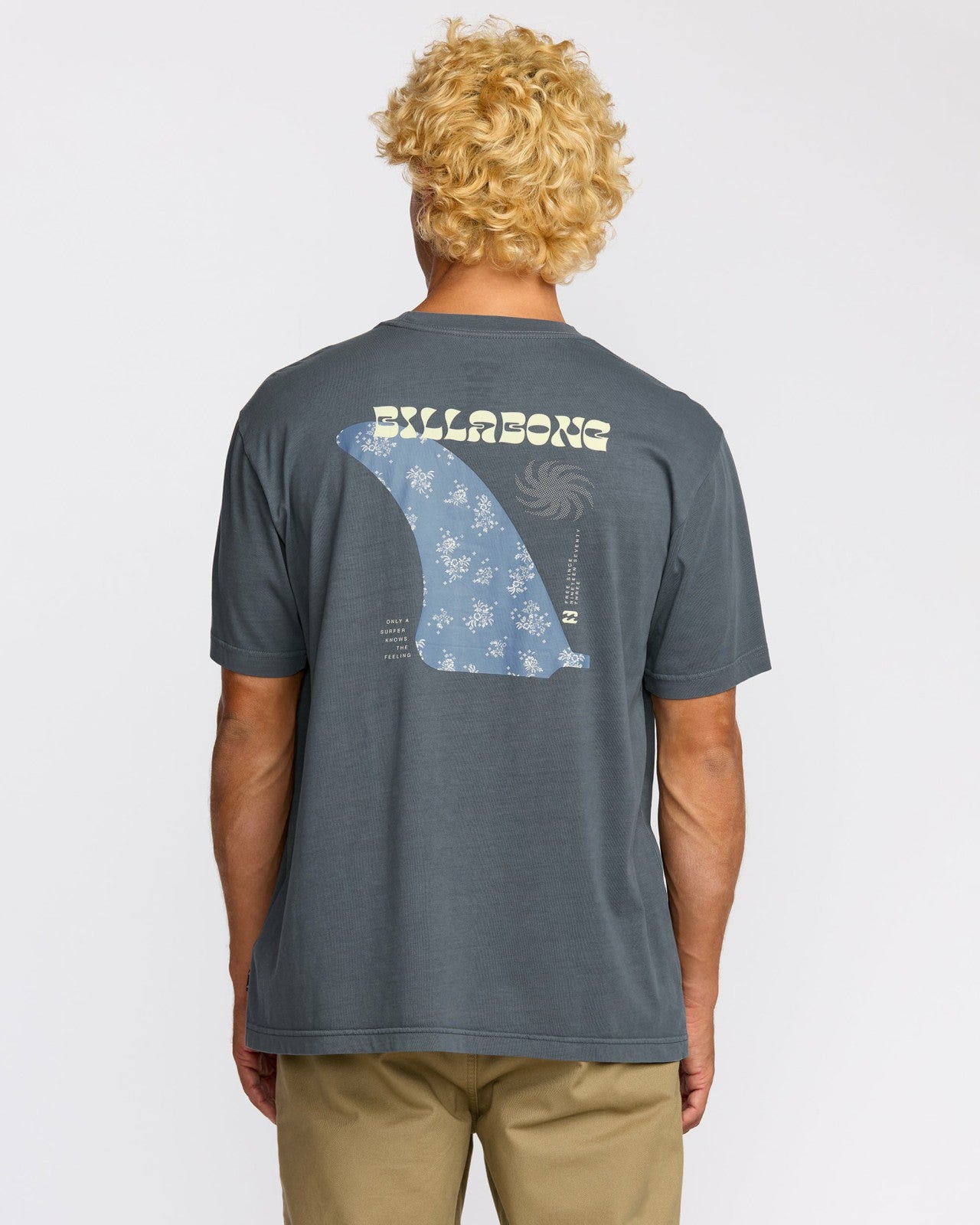 Single Fin Premium Wave Wash Short Sleeve T-Shirt | Midnight Blue Billabong