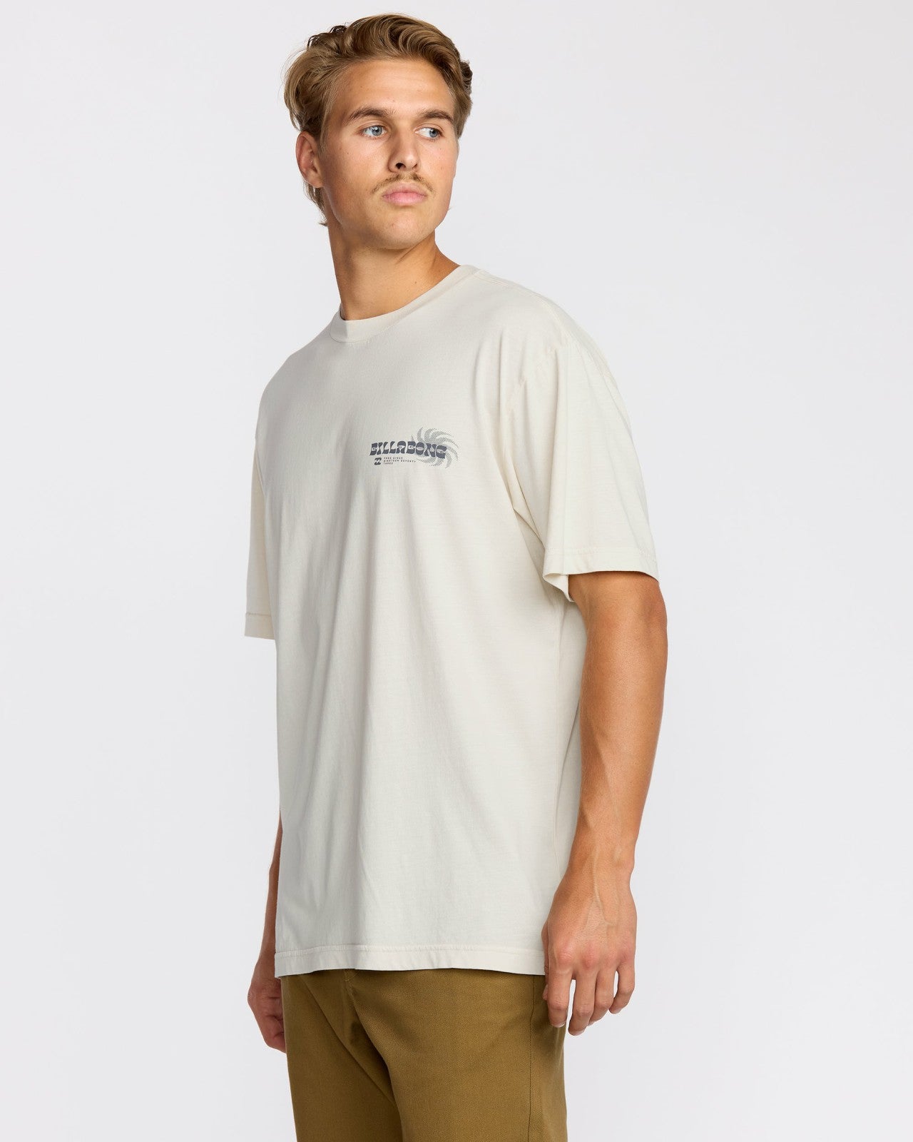 Single Fin Premium Wave Wash Short Sleeve T-Shirt | Off White Billabong