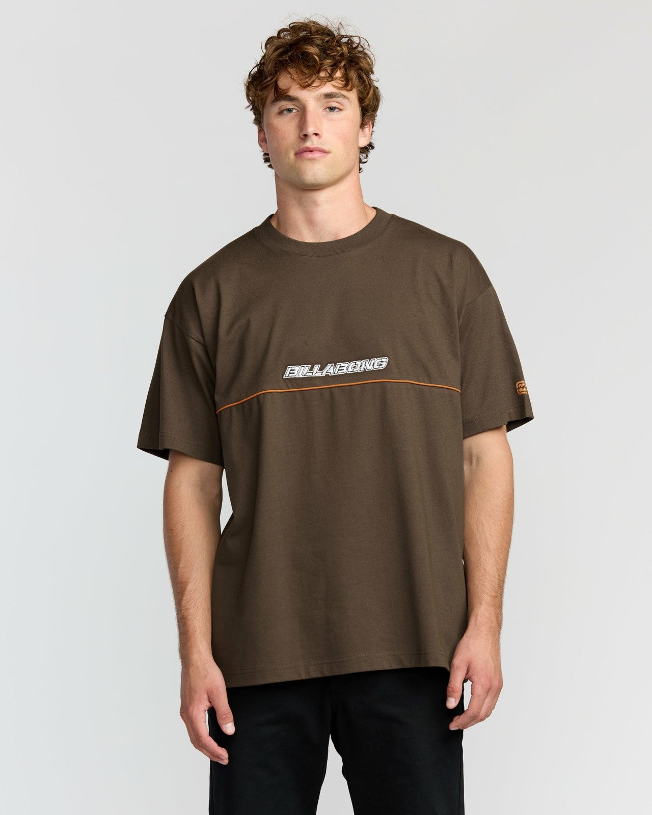 Spec 73 Legacy Short Sleeve T-Shirt | Dark Brown Billabong