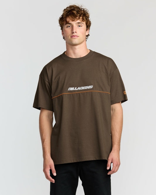 Spec 73 Legacy Short Sleeve T-Shirt | Dark Brown Billabong