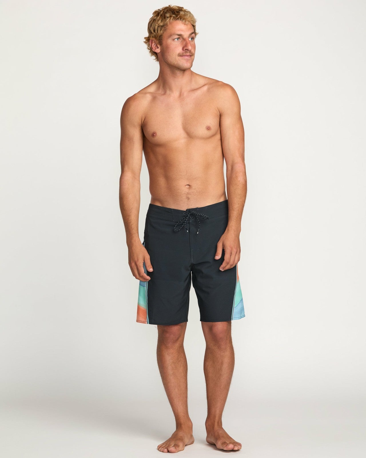 Straddie Airlite 20" Boardshorts | Navy Billabong