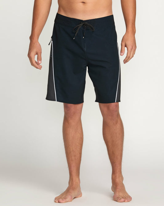 Straddie Pro Performance 20" Boardshorts | Stealth Billabong