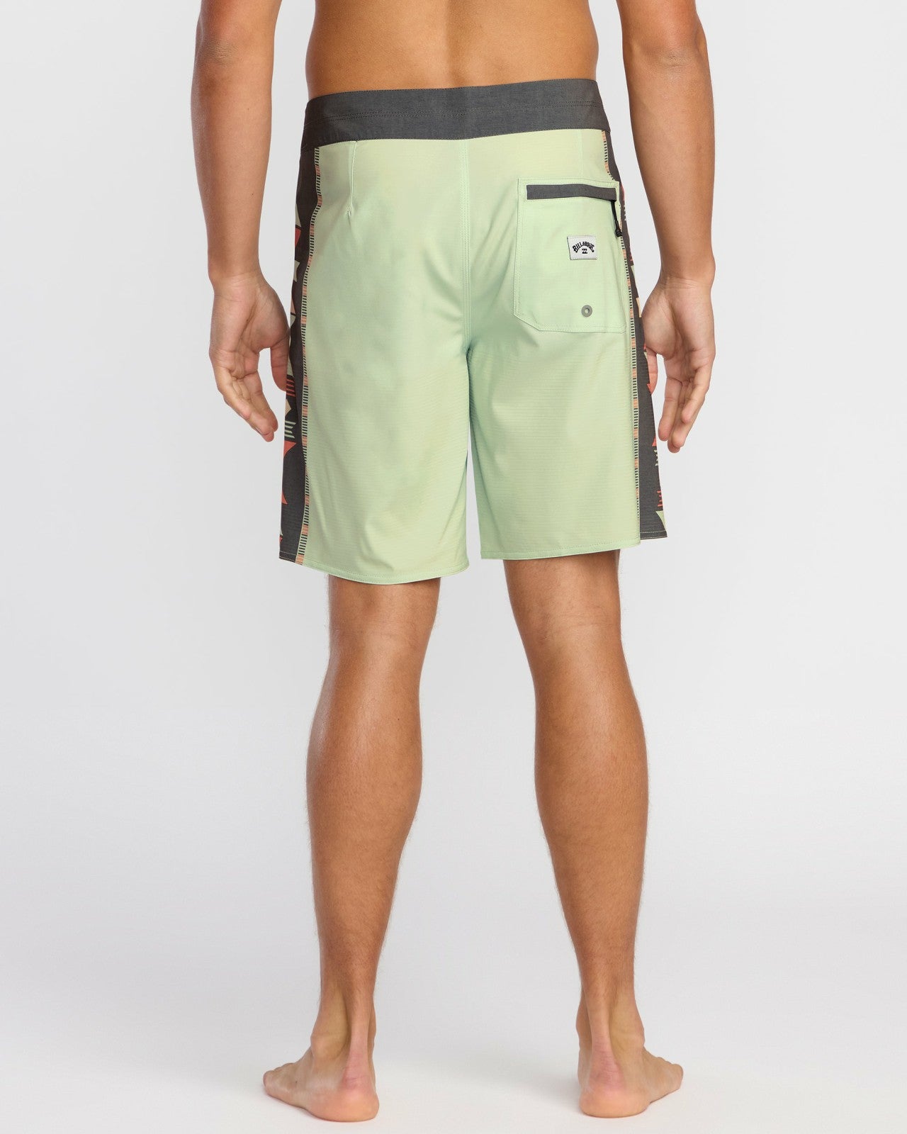 Sundays Airlite 19" Boardshorts | Green Ash Billabong