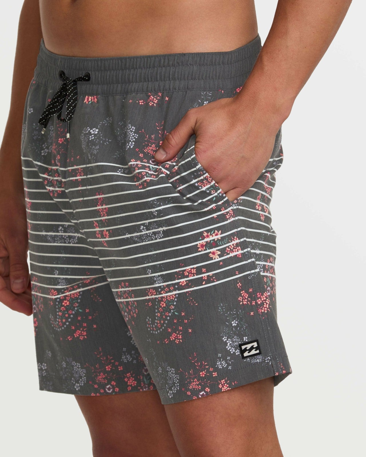 Sundays Laybacks 17" Trunks | Stealth Billabong