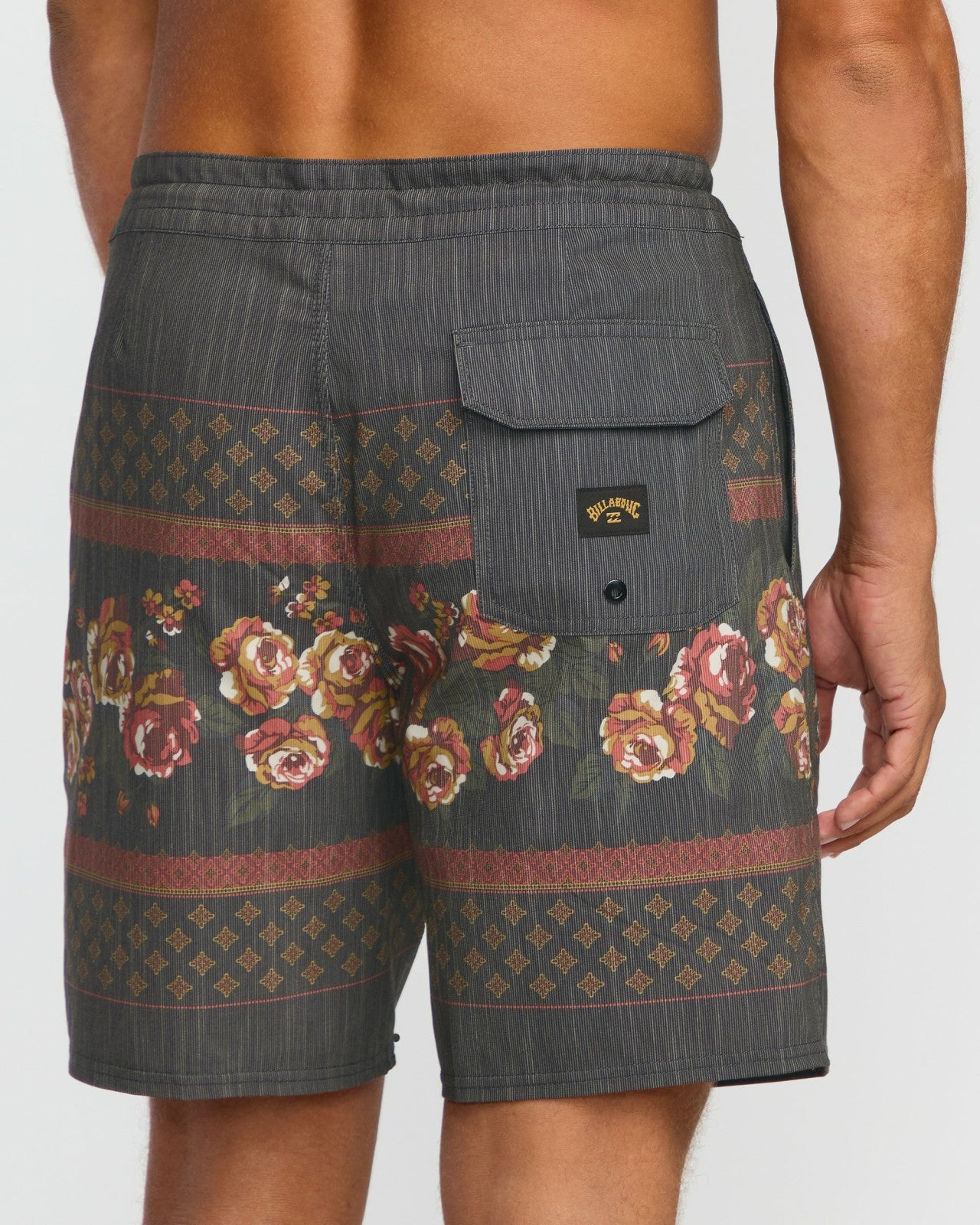 Sundays Lo Tide 19" Boardshorts | Black Billabong