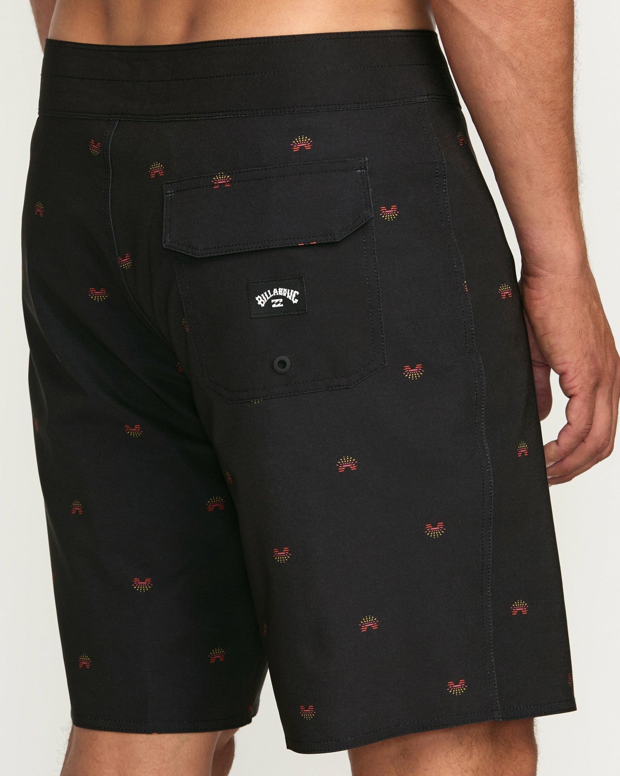 Sundays Pro Performance 19" Boardshorts | Black Billabong