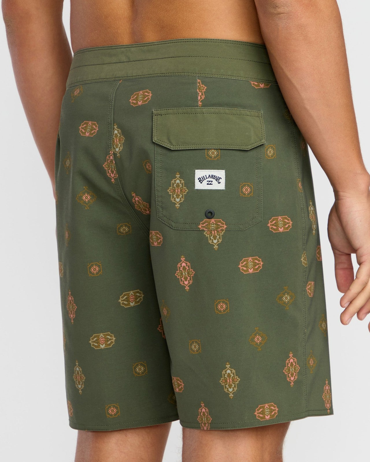 Sundays Pro Performance 19" Boardshorts | Military Billabong