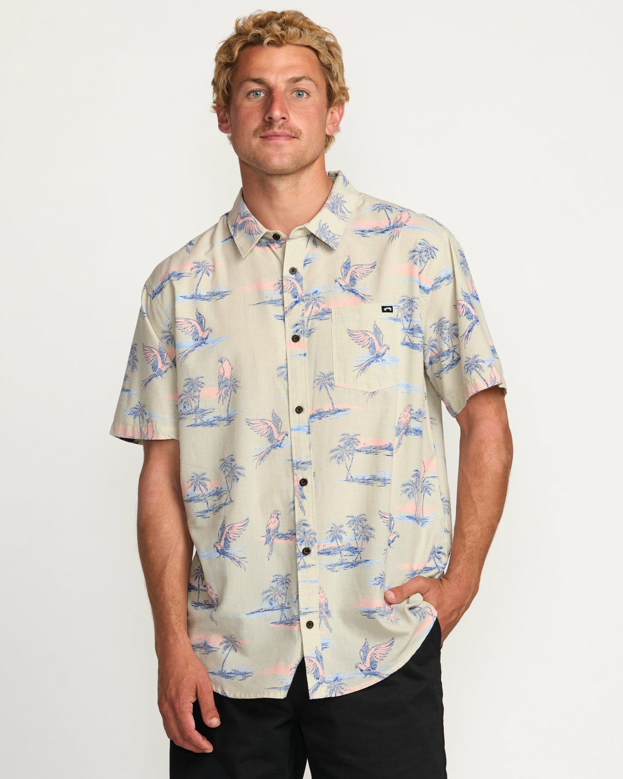 Sundays Short Sleeve Shirt | Chino Billabong